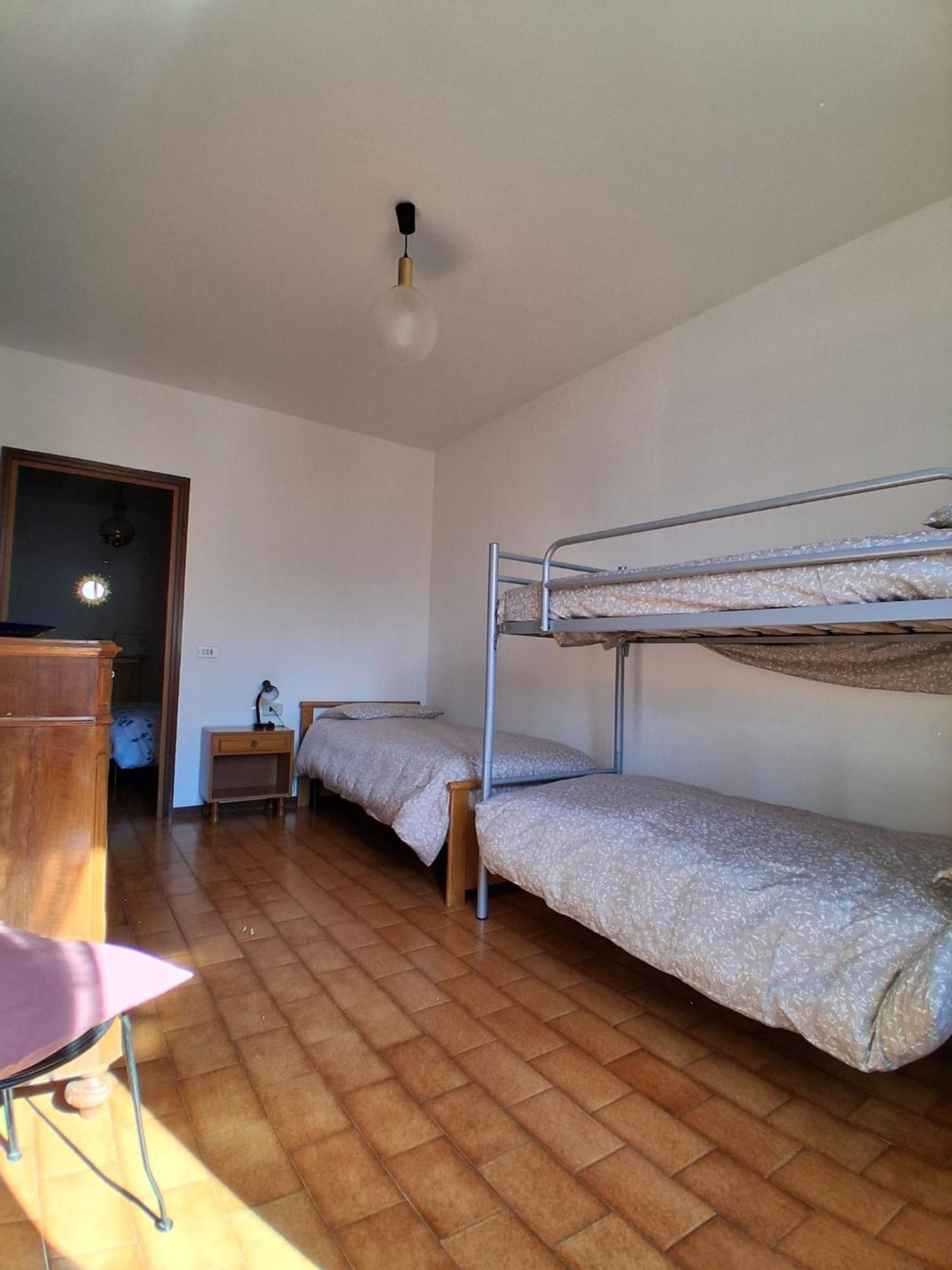 Villa La Casa Del Nonno Franco Colico Esterno foto